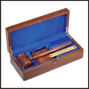 Walnut Deluxe Presentation Gavel Set with Engraved Band